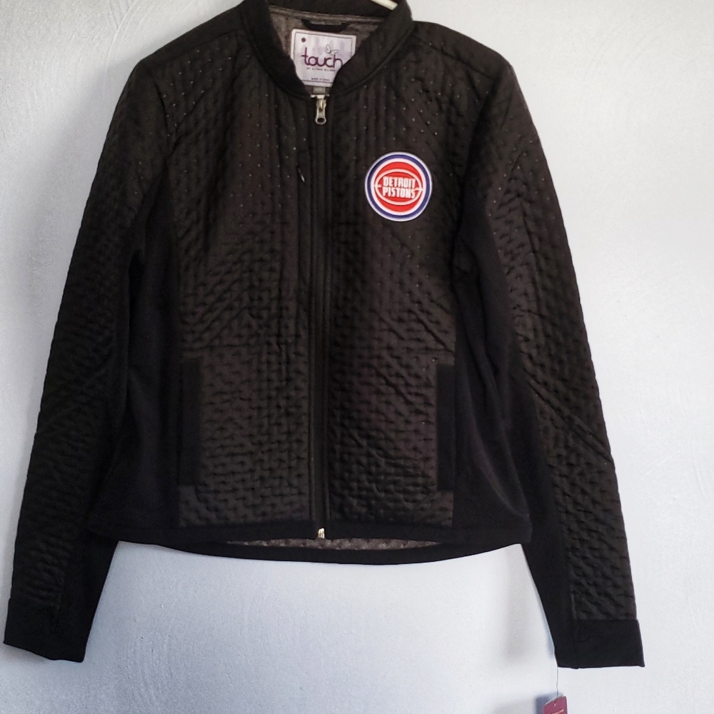 Touch by Alyssa Milano NWT NBA Detroit Pistons Size Large
